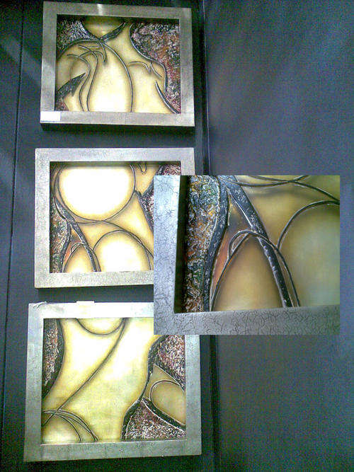 POLYRESIN WALL ART | FEMALE FIGURE