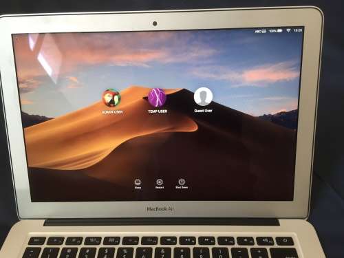 MacBook Air 13 inch screen 250gb, core i5 processor very, very good condition.