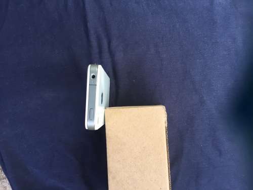 Apple iPhone 4 , working condition, 16 Gb, see photos below.