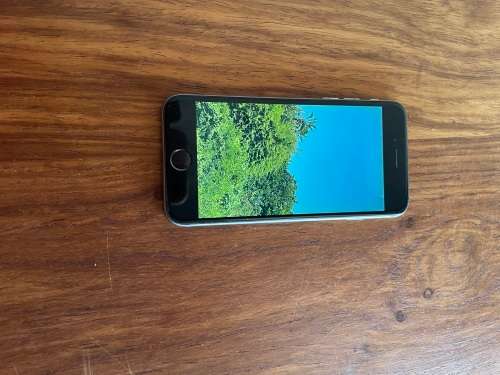 Apple iPhone 6 32 Gb version.