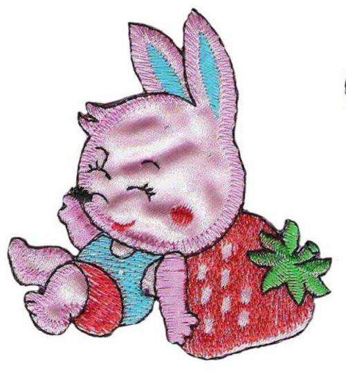 EMBROIDERY TOPPER "SPECIAL"- STRAWBERRY BUNNY