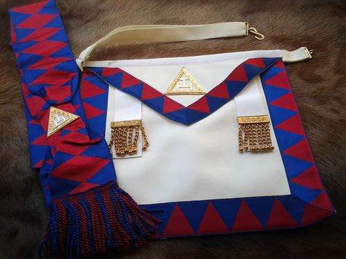 Freemason Apron & Collar.