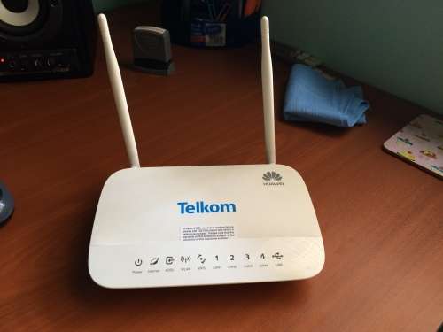 Huawei ADSL/wi-fi router (HG532f)