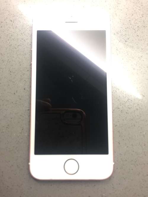 Apple iPhone SE 64G (Rose colour) (2nd hand)