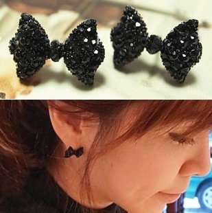 Fashion Simple Butterfly Earrings 1.8cm x 1.3cm (144617247)