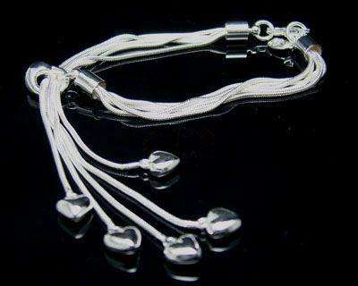925 STERLING SILVER FIVE LOVELY HEART BRACELET B62