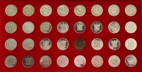 1965 - 1992 Set of 32 Proof R1 Coins in Display box