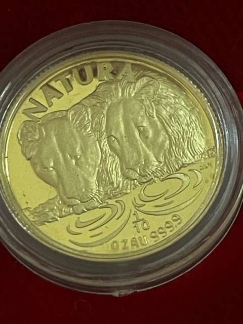 Natura lion 1/10th Gold coin