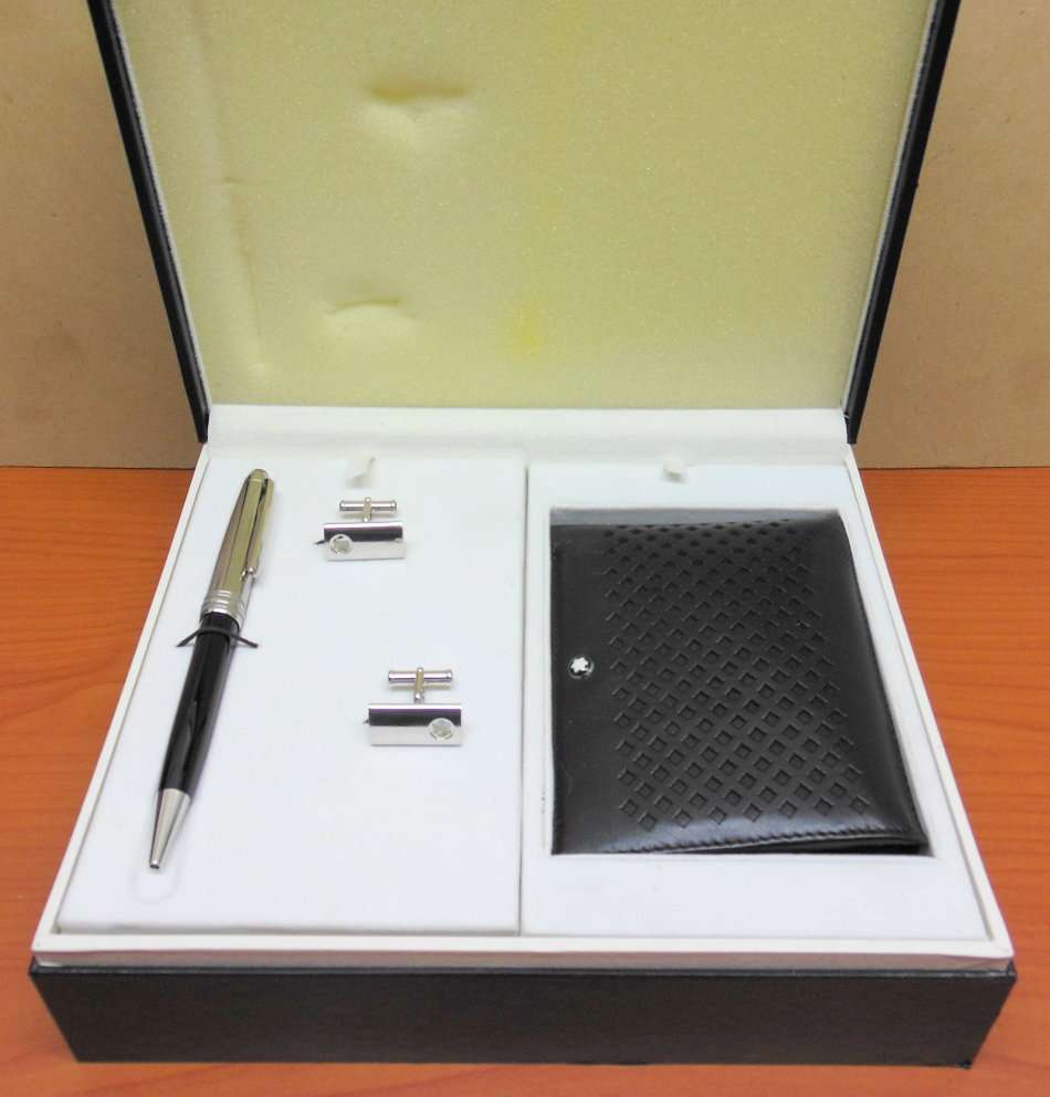MONT BLANC Pen, Wallet & Cufflinks set