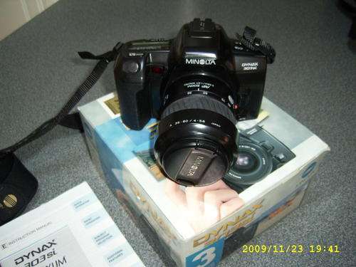 Minolta 35mm Camera-Dynax303si