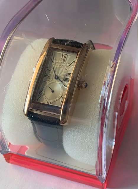 JRANDE LADIES RECTANGLE WATCH