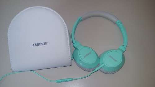 Brand new bose headphones