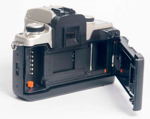 EOS 50E 35mm camera - ideal for parts