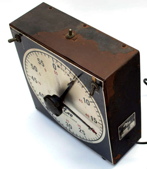 Darkroom equipment - Gralab Universal 1 hour timer