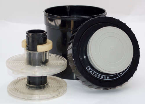 Paterson developing tank with adjustable reel for 16mm, 35mm & 120 film