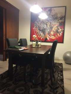 SET OF DINNING TABLE+4 CHAIRS IN EXCELLENT CONDITION