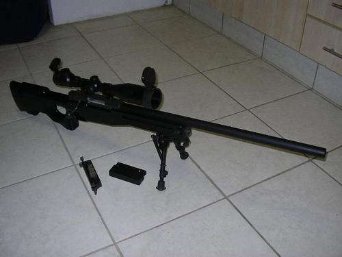 WELL L96 Spring Airsoft Sniper