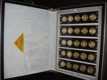 1982-2007 25 years of the Panda commemorative silver set