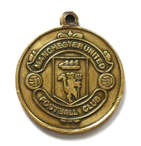 MANCHESTER UNITED FOOTBALL CLUB MEDAL BRASS 40MM