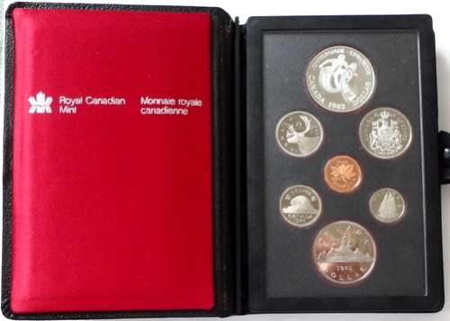 CANADA 1983 ROYAL CANADIAN MINT PROOF SET "SILVER DOLLAR"
