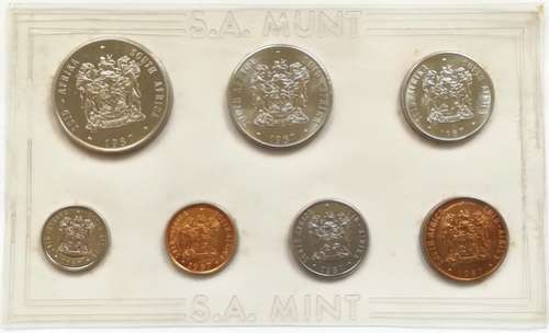 REPUBLIC 1987 COIN PACK S A M