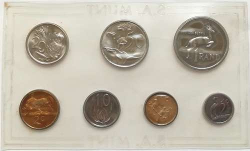 REPUBLIC 1987 COIN PACK S A M