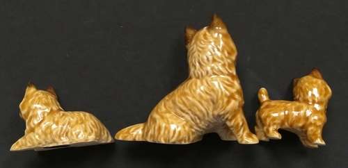 WADE -DOG AND PUPPIES 1969-1982 - SET 2 CAIRN 35-65X50-70MM