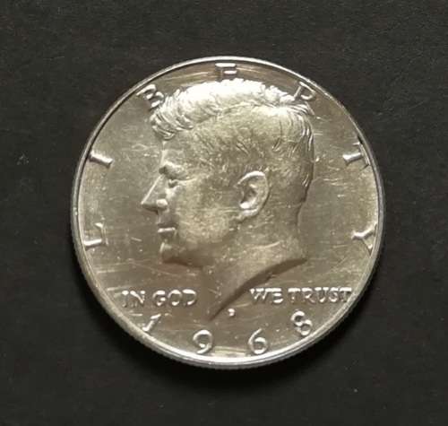 U S A 1968 D SILVER KENNEDY HALF DOLLAR **EXCELLENT**