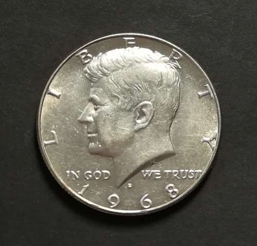 U S A 1968 D SILVER KENNEDY HALF DOLLAR **EXCELLENT**