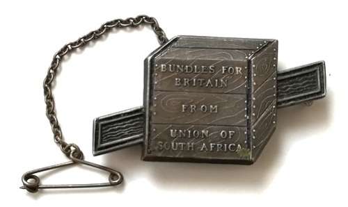 WW2**RARE** BUNDLES FOR BRITAIN FROM UNION OF SOUTH AFRICA BROOCH/PIN 40X25MM