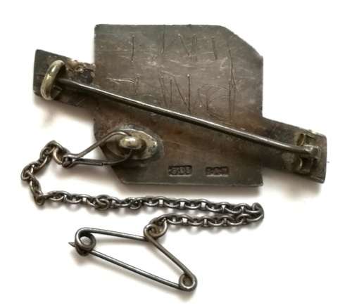 WW2**RARE** BUNDLES FOR BRITAIN FROM UNION OF SOUTH AFRICA BROOCH/PIN 40X25MM