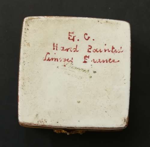 VINTAGE LIMOGES FRANCE HAND PAINTED TRINKET BOX **EXCELLENT CONDITION** 50 X 50 X25MM