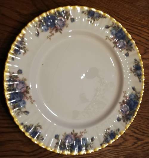 ROYAL ALBERT BONE CHINA ENGLAND **MOONLIGHT ROSE** CAKE PLATE 260MM