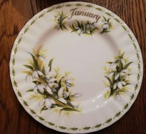 ROYAL ALBERT BONE CHINA ENGLAND JANUARY TRIO