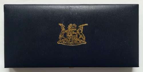 REPUBLIC 1983 PROOF SET S A M