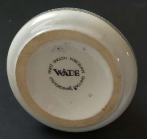 WADE - BRITISH NAVY - PUSSERS RUM MINIATURE STONEWARE DECANTER 85X80MM **FULL**