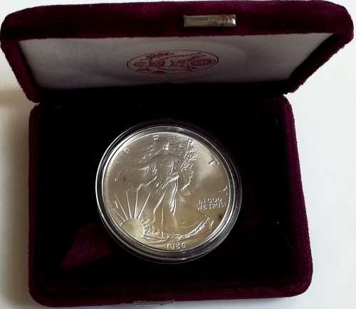 UNITED STATES 1986 SILVER AMERICAN EAGLE 1 OUNCE DOLLAR