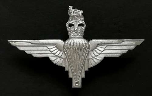 BRITISH ARMY ROYAL PARACHUTE BADGE 40X65MM