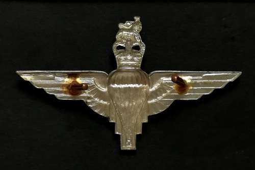 BRITISH ARMY ROYAL PARACHUTE BADGE 40X65MM
