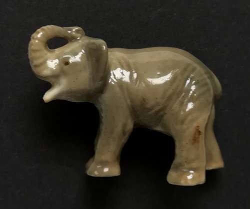 WADE  WHIMSIES BABY ELEPHANT 1ST WHIMSIES SET 4  1955-1958 **EXCELLENT**