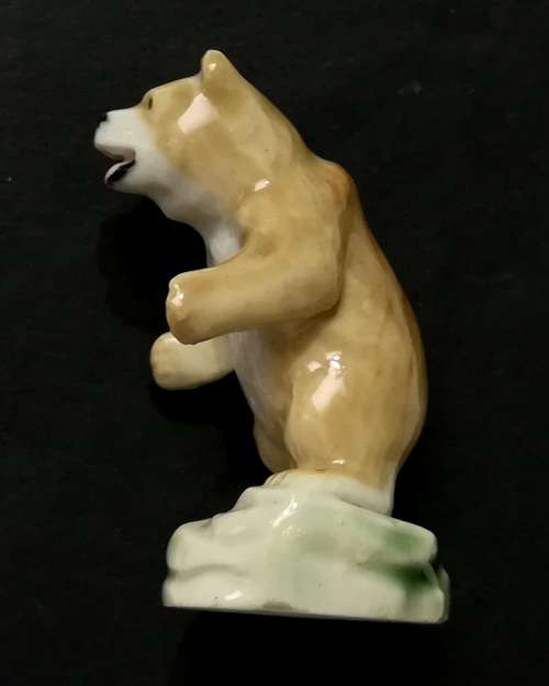 WADE GRIZZLY BEAR NORTH AMERICAN ANIMALS SET 9  1958-1961**EXCELLENT**