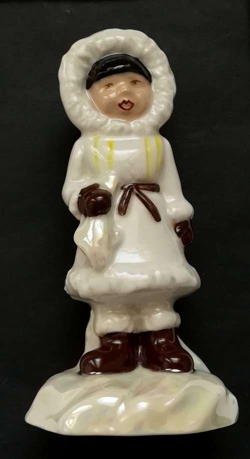 WADE CHILDREN OF THE WORLD NO.5 "ESKIMO GIRL"  LIMITED 300 **EXCELLENT**