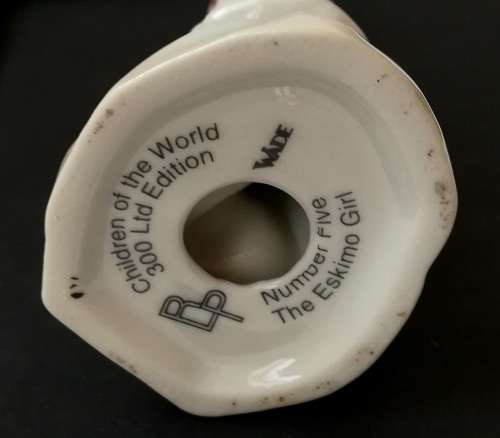 WADE CHILDREN OF THE WORLD NO.5 "ESKIMO GIRL"  LIMITED 300 **EXCELLENT**