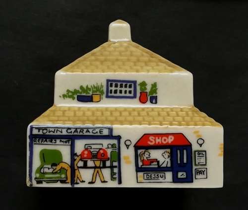 WADE NO.9 WHIMSEY IN THE VALE "TOWN GARAGE" 35X50MM