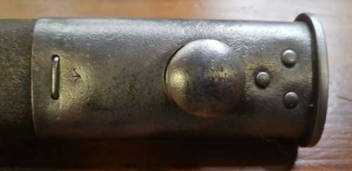 WW2 AUSTRALIAN LEE ENFIELD PATTERN MA1907 BAYONET HANDLE  SLAZ LEATHER SCABBARD BLADE LENGTH 430MM