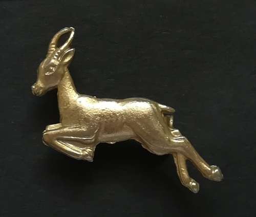 SPRINGBOK PIN/BROOCH/BADGE 30MM