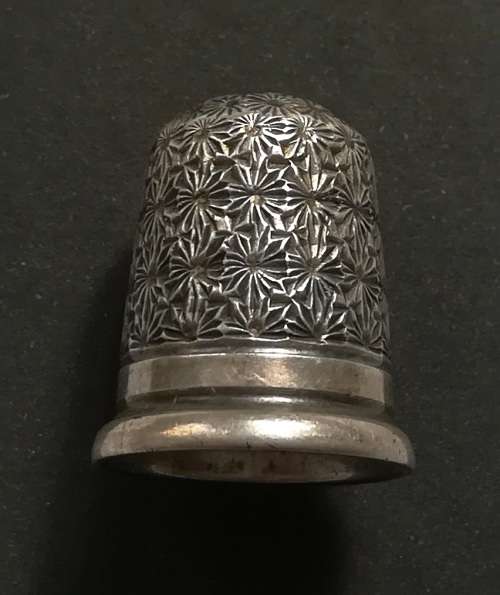 STERLING SILVER CHESTER 1909 THIMBLE SIZE 9