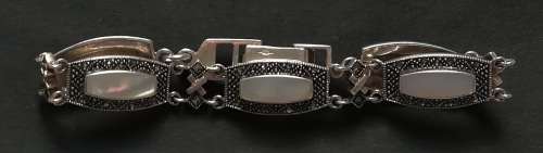 STERLING SILVER MOTHER OF PEARL BRACELET 205MMX12MM 17.6 GRAMS