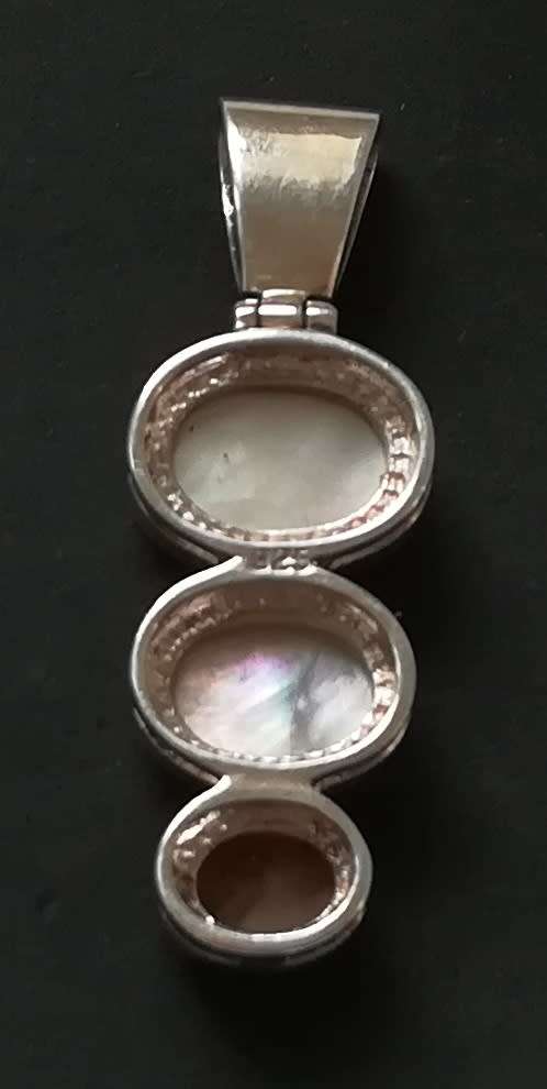 STERLING SILVER AND MABE PEARLS PENDANT 48MM 10 GRAMS