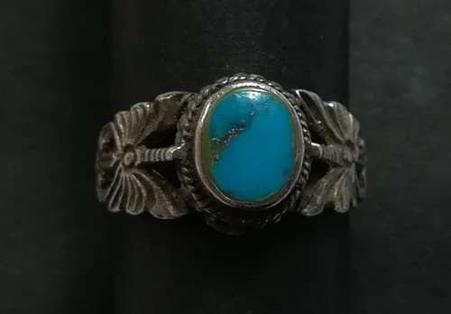 STERLING SILVER TURQUOISE RING - BUTTERFLIES **SIZE N** 4.2 GRAMS